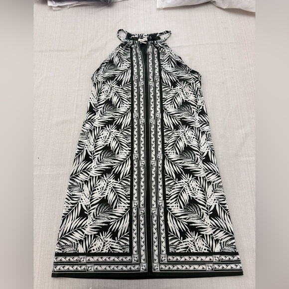 Max Studio Green and White Leaf Print Mini Dress - Picture 3 of 7